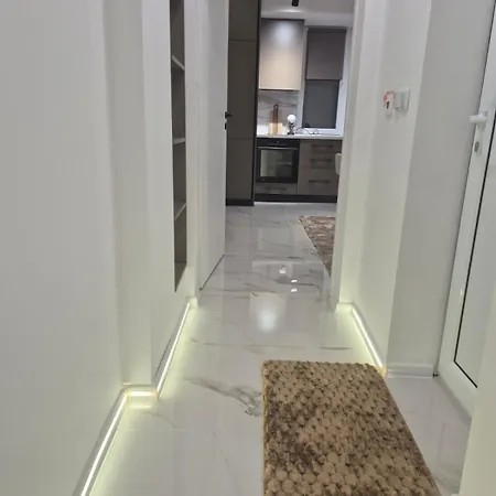 Апартамент Top Central Apartment